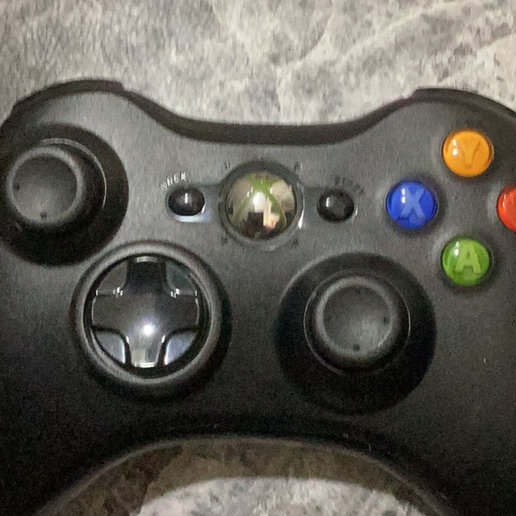 Preowned Xbox 360 Elite Controller Great Condition Like New . - Picture 9 of 11